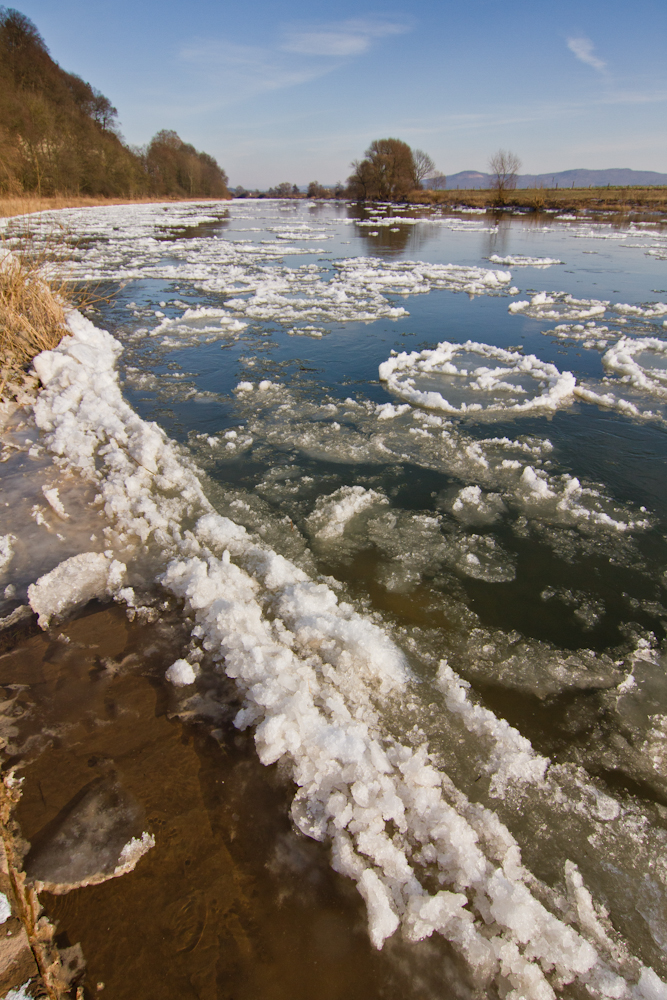 Eisgang auf der Weser