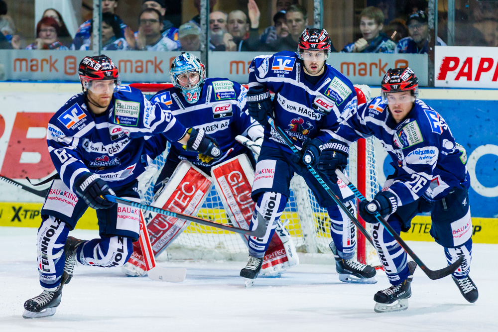 Eishockey - DEL - Iserlohn Roosters - Kölner Haie 3/9