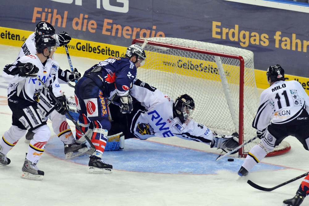 Eishockey IV