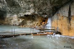 Eishöhle 3