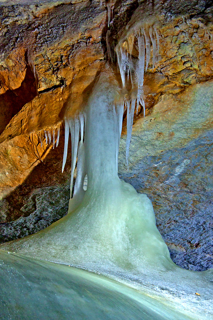 Eishöhle