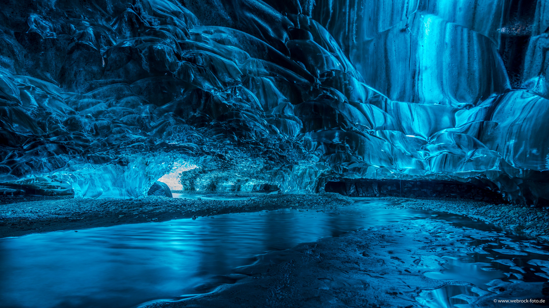 Eishöhle auf Island