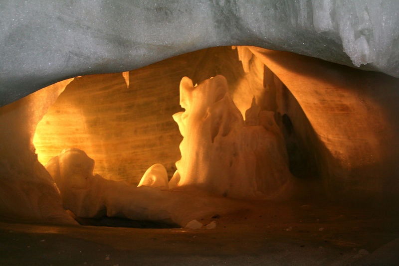 Eishöhle