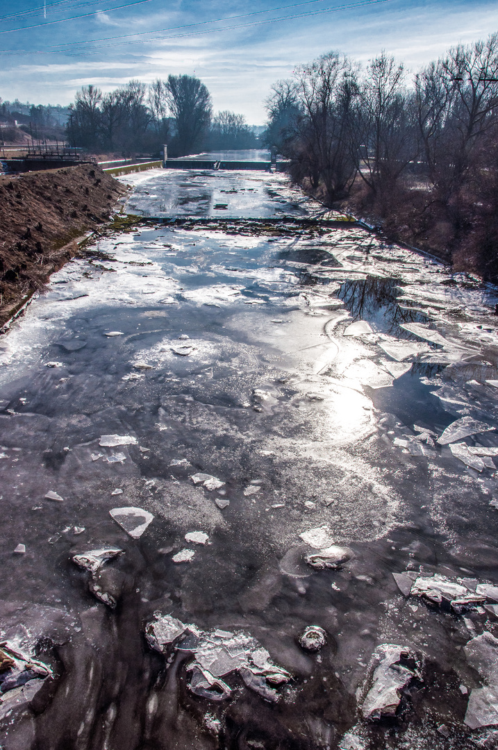 eisiger Neckar (2)