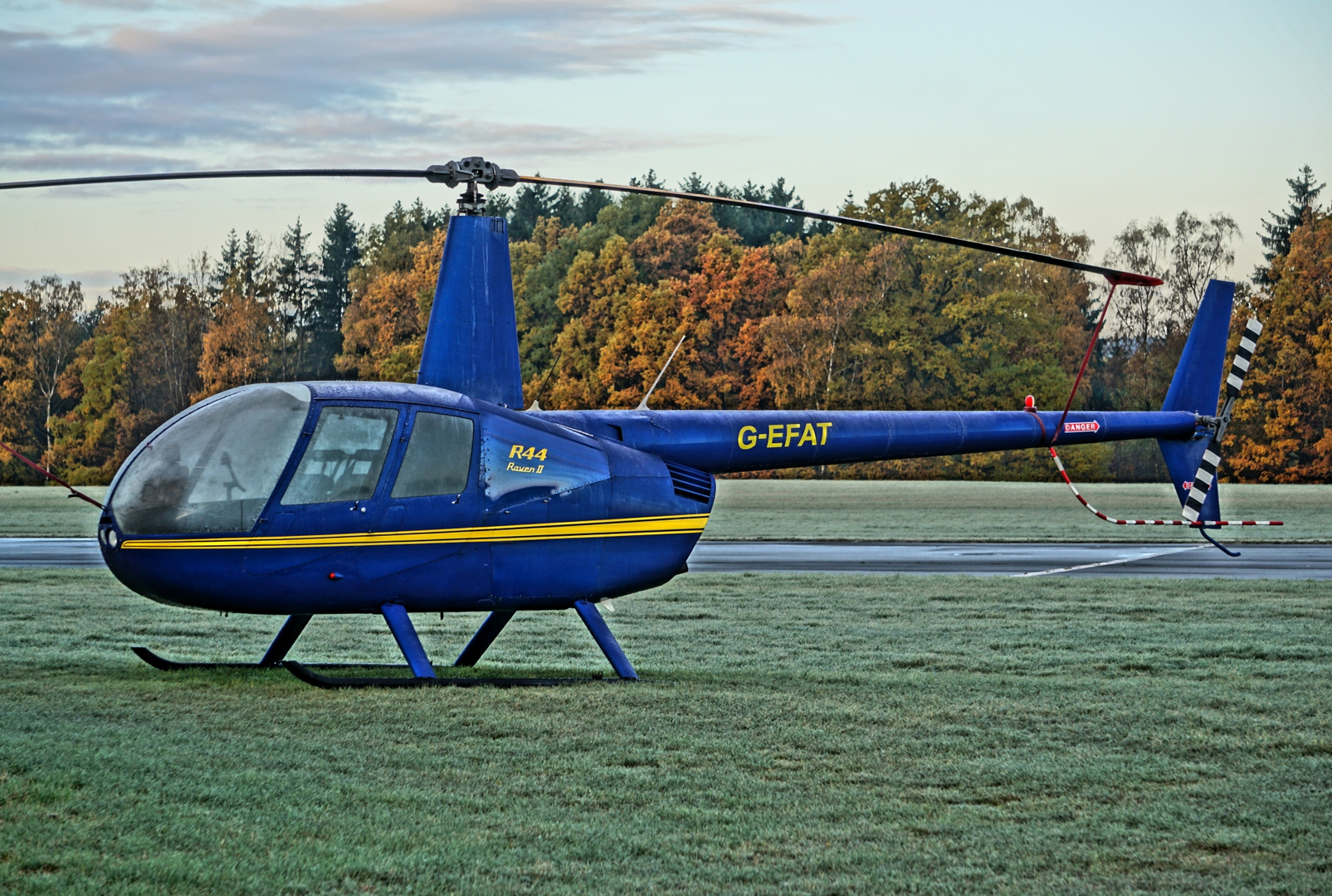 Eisiger Robinson R44