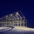 Eisiges Hallenhaus im Winter II – Halde Norddeutschland