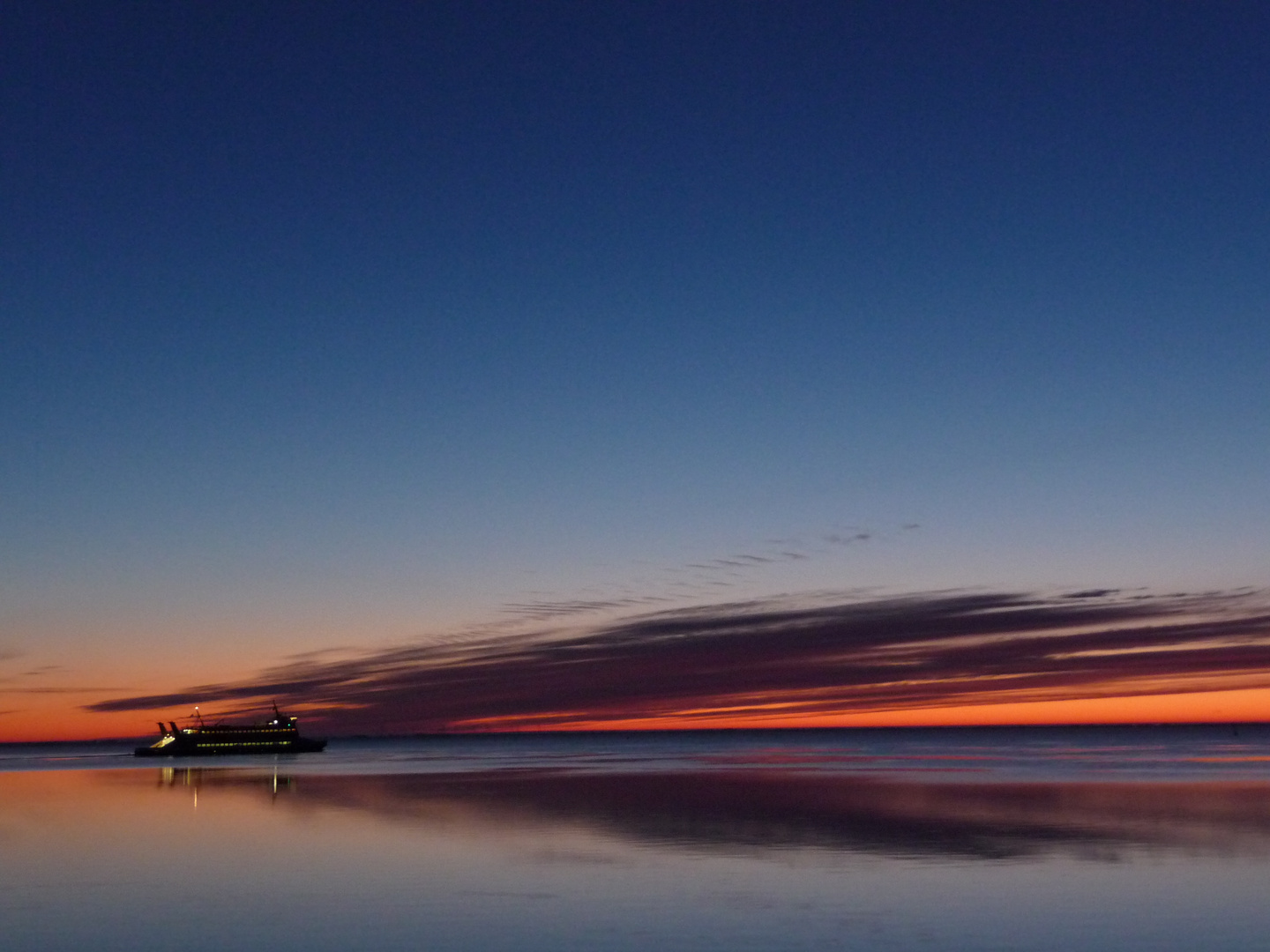 eiskalter morgen am meer