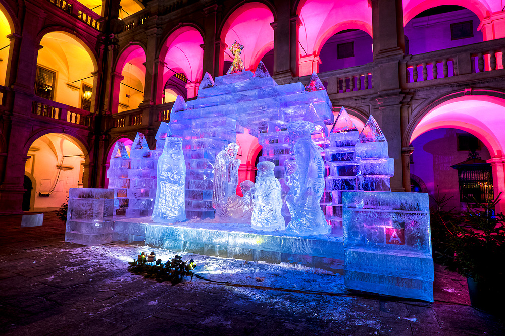 Schnee Zu Weihnachten 2022 Graz Eiskrippe Graz Frohe Weihnachten Foto & Bild europe, Österreich
