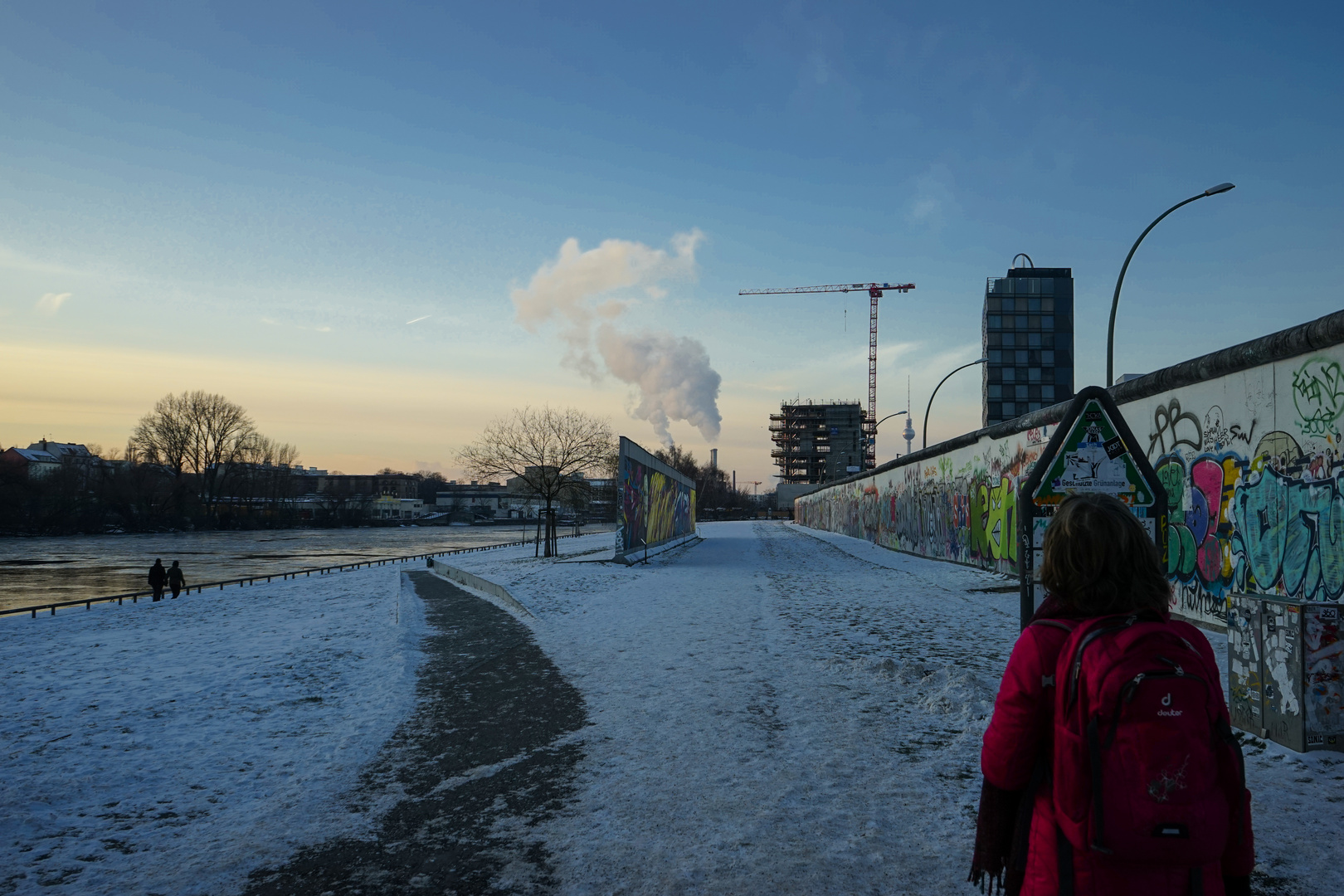 Eiskristalle am Abgrund