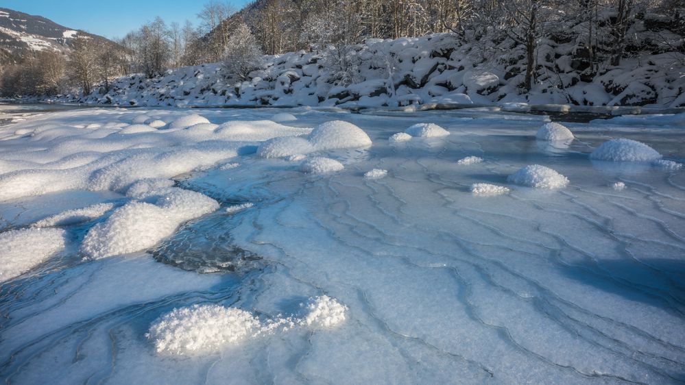 Eislandschaft am jungen Rhein