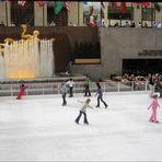 Eislaufen am Rockefellercenter...auch bei Sonnenschein....