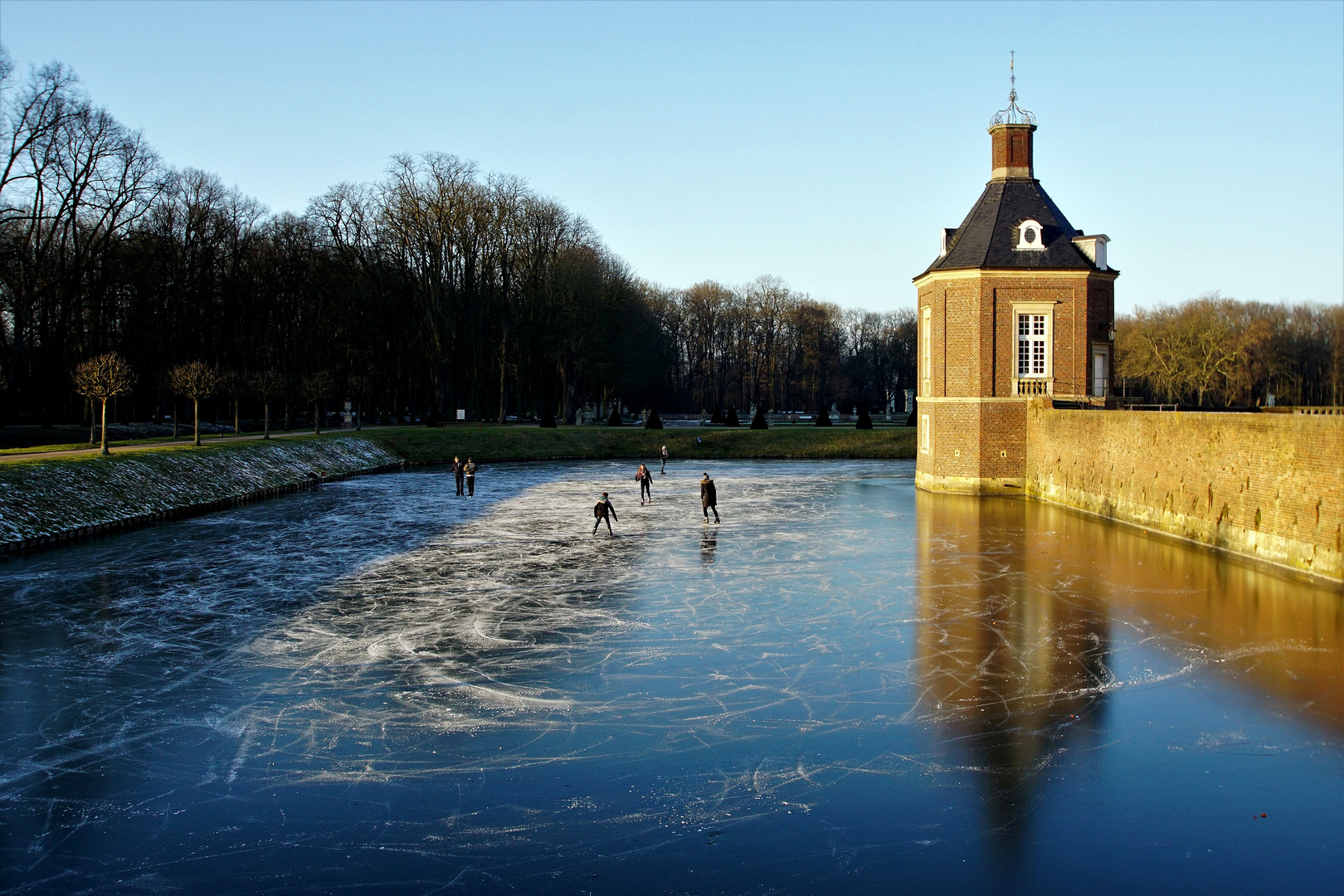 Eislaufen auf den Gräften...