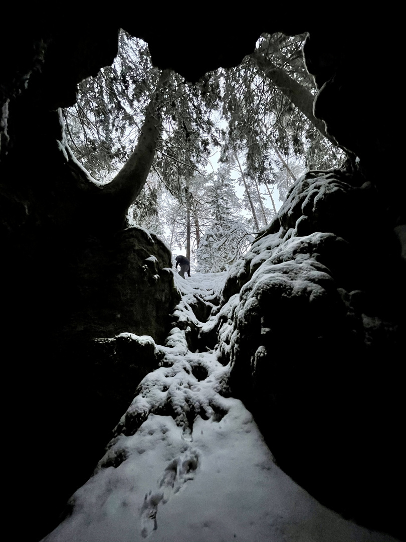 Eislöcher im Veldensteiner Forst