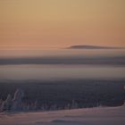 Eisnebel über den Hügeln