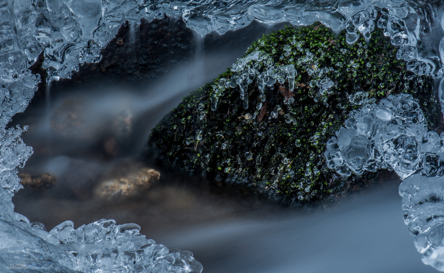Eisrahmen Foto Bild Kalt Wasser Makro Bilder Auf Fotocommunity