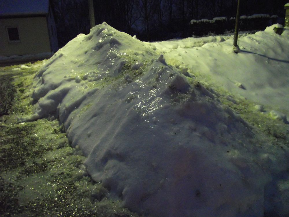 Eisregen neongelb von Walter Heuer 