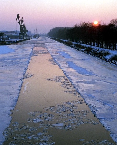 Eisrinne im Hamm-Datteln-Kanal
