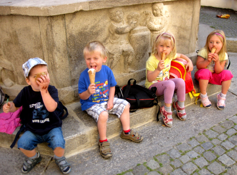 Eisschlecker auf dem Marktplatz Wangen