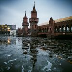 Eisschollen an der Oberbaumbrücke