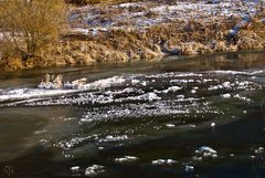 eisschollen auf der our