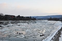 Eisschollen auf der Weser I