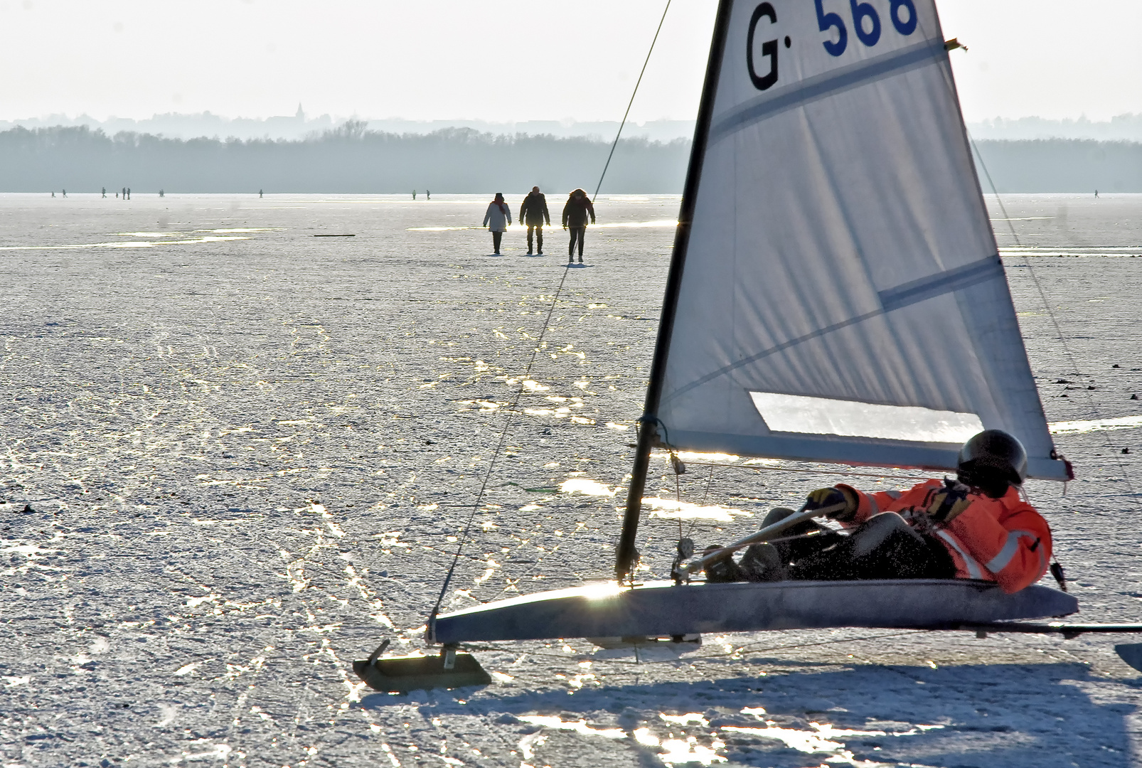 Eissegler auf dem Steinhuder Meer