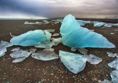 Eisskulpturen am Strand