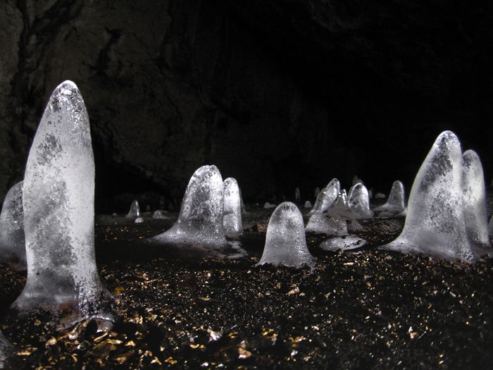 Eisstalagmiten