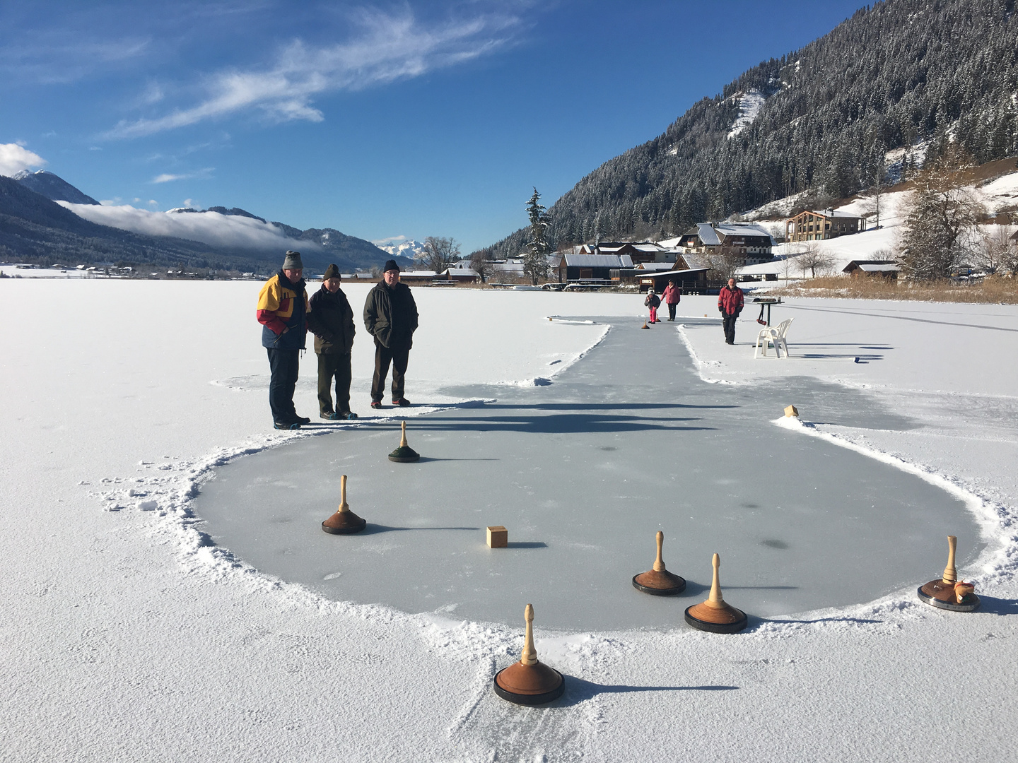 Eisstockschiessen am Weissensee