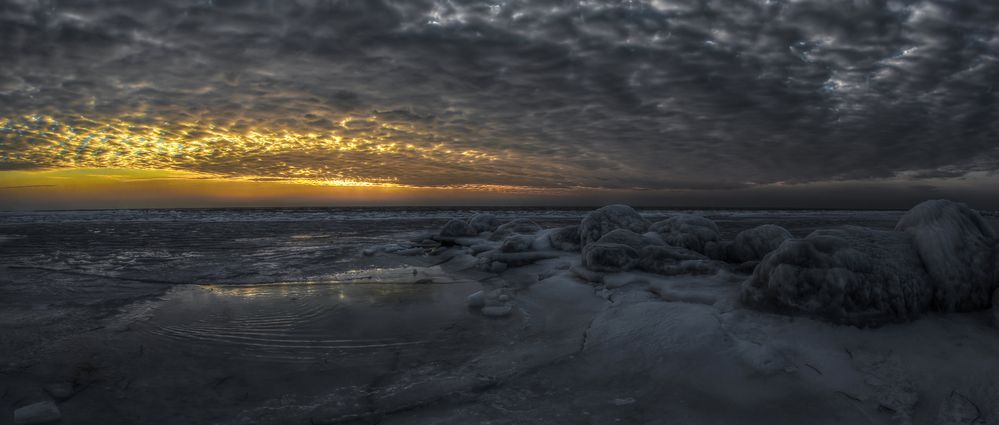 Eisufer im Februar