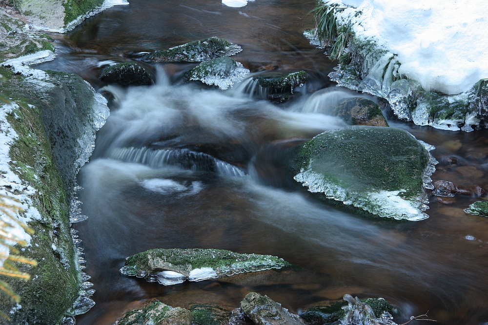 eisumkranztes Fliessen