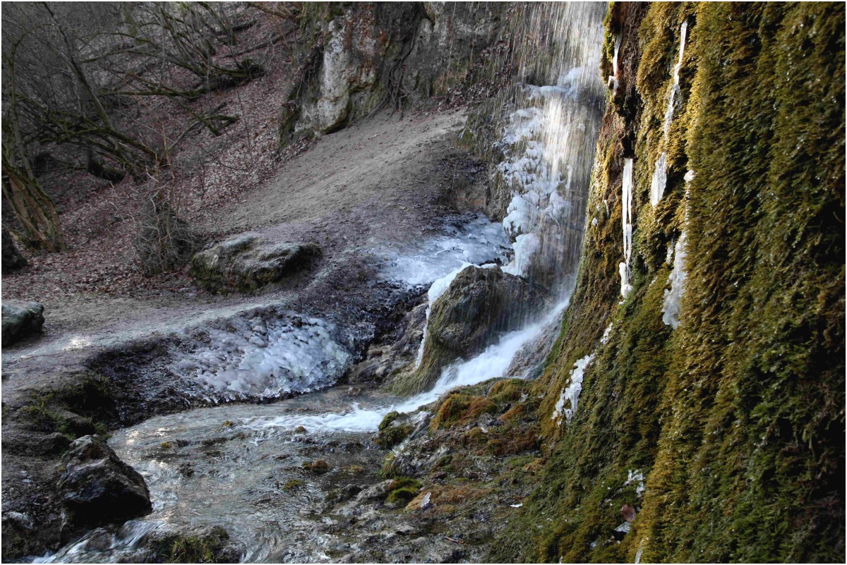 Eiswasserfall