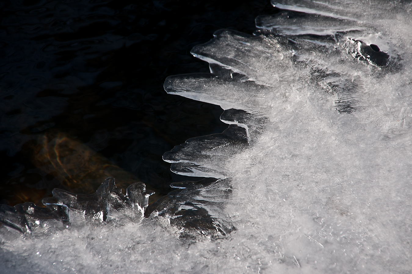 Eiswelten an der Lahn #1