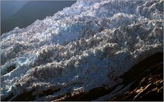 Eiswürfel am Fließband