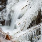 Eiszapfen am Wasserfall