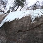 Eiszapfen imÖrtlibach in Aeschlen