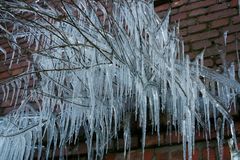 Eiszapfenbildung am Bergwerk Ewald in Herten