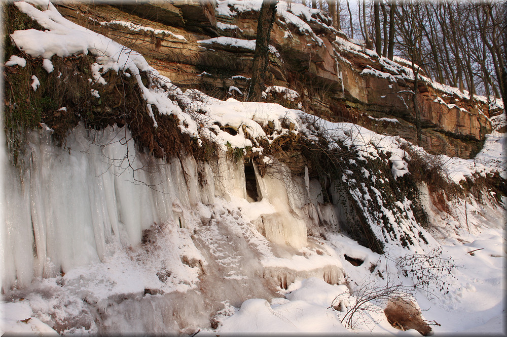 Eiszapfenwand