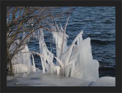 Eiszauber am See