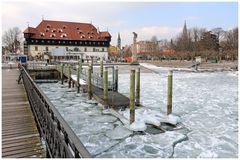 Eiszeit am Konstanzer Hafen
