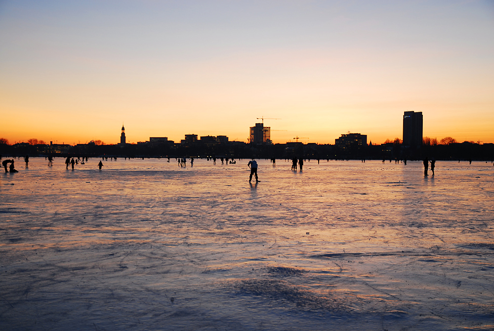 Eiszeit auf der Alster