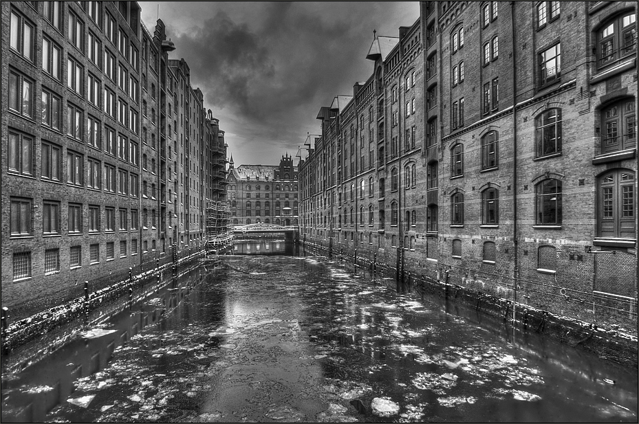 * Eiszeit in der Speicherstadt **