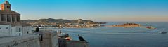 Eivissa / Ibiza : Blick von der Festungsmauer über den Hafen nach Talamanca