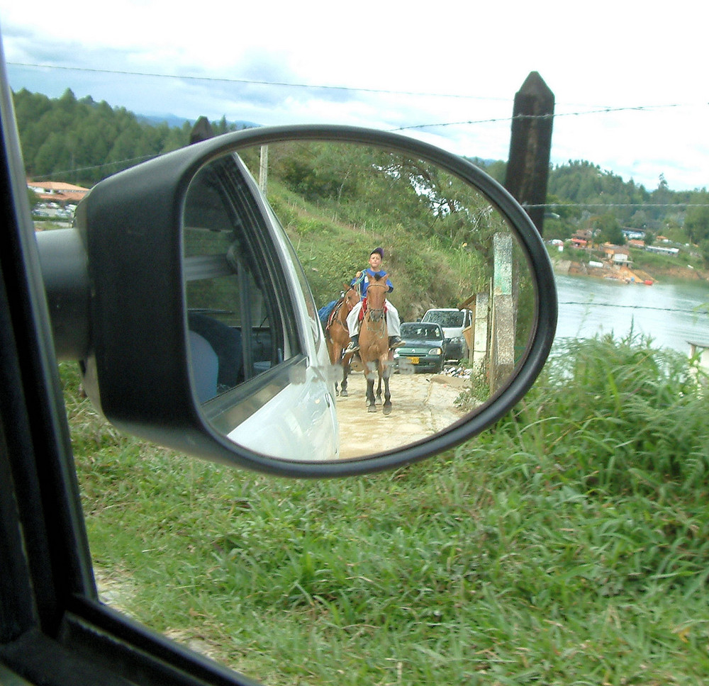 El Caballo y el coche