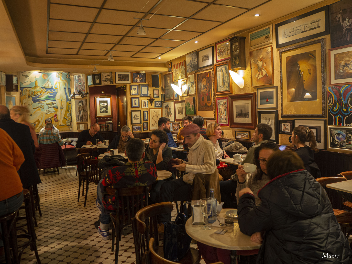 El Café de Macondo, interior. La Coruña.