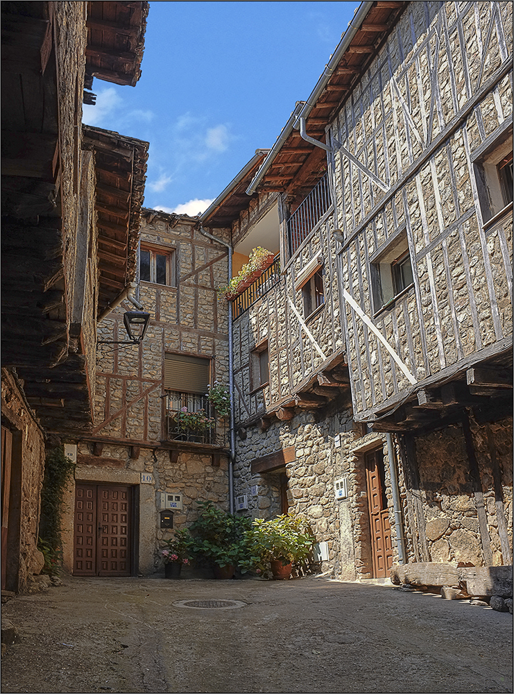 El callejón --San Martín del Castañar, Salamanca--