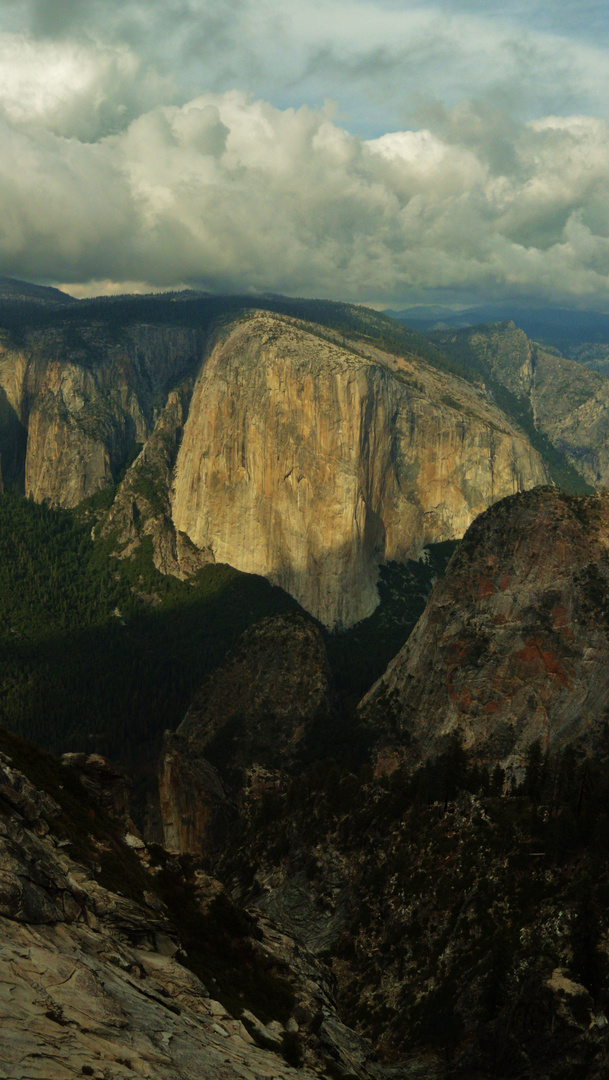 El Capitan before the storm