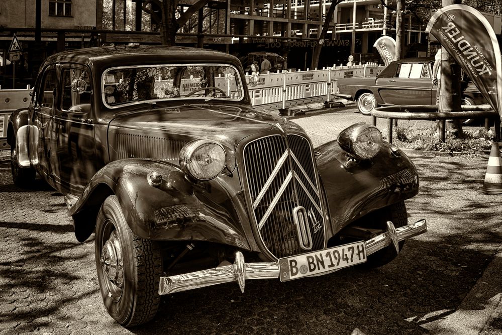 El Capone  Citroën 11 CV Traction Avant