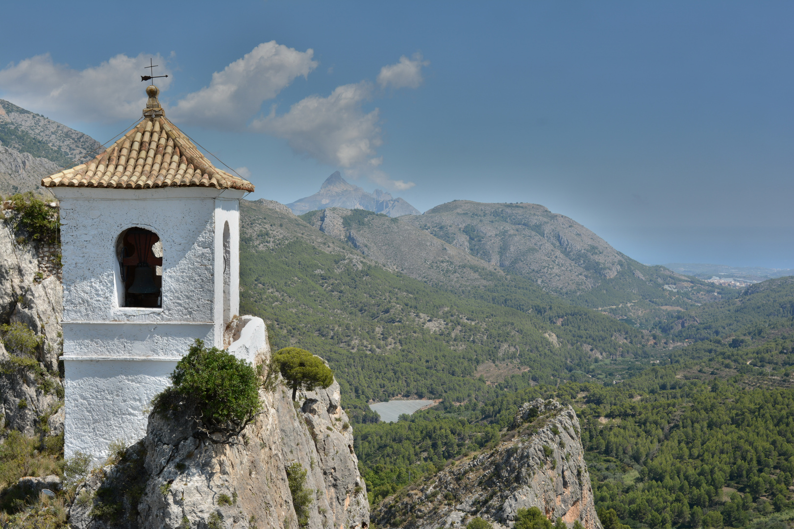 El Castell de Guadalest, Provinz Alicante, Spanien. (2950)