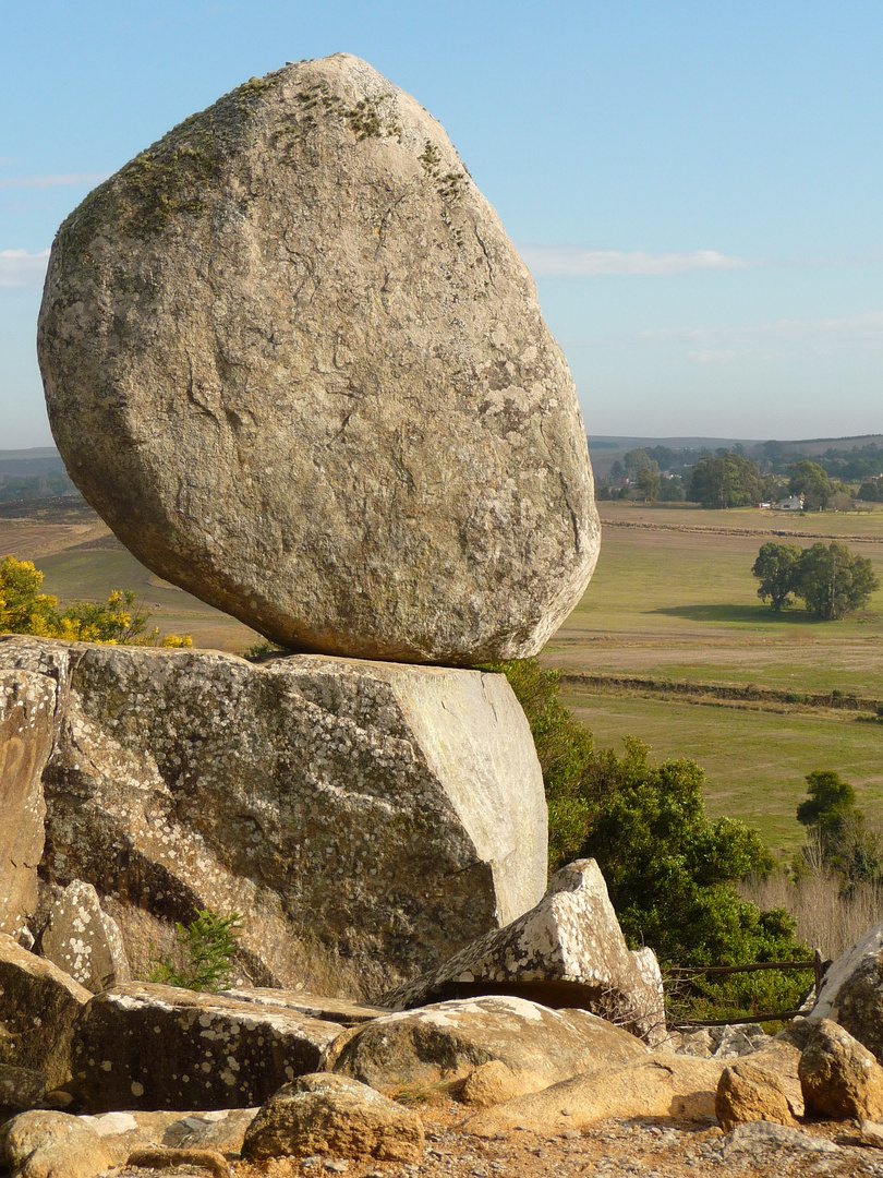 EL CENTINELA, TANDIL, ARGENTINA